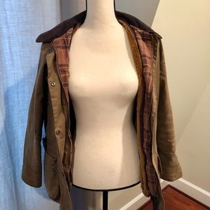 Women’s light brown beadnell jacket w/ accessories